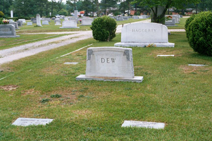 John Cleveland Dew (1890-1961) family burial site at Pineview Cemetery, Rocky Mount NC.<br>Source: A