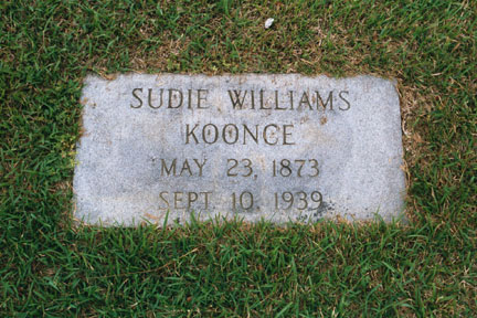 Sudie William Gerock Koonce (1873-1939) gravestone at Pineview Cemetery, Rocky Mount NC.<br>Source: 
