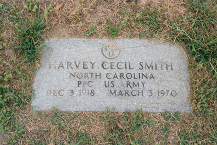Harvey Cecil Smith (1918-1970) gravestone, Pineview Cemetery, Rocky Mount NC.<br>Source: Allen Dew, 