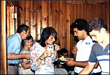 1985-08.jpg