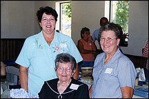 2002-01.jpg
